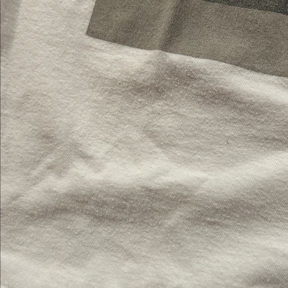 RARE Taylor Swift Folklore t-shirt size Large - Picture 5 of 7